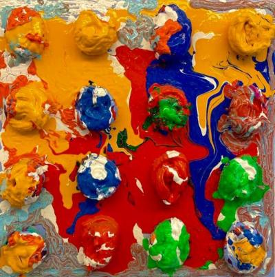 Der aufhellender Zug, 2019, Polystyrol und Acryl auf Holz, 85 x 85 cm
